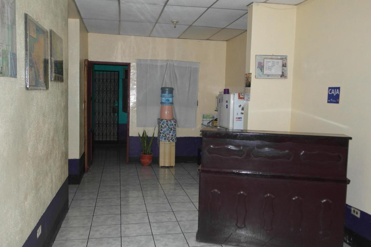 Hostal Nicaragua Guest House Манагуа Экстерьер фото