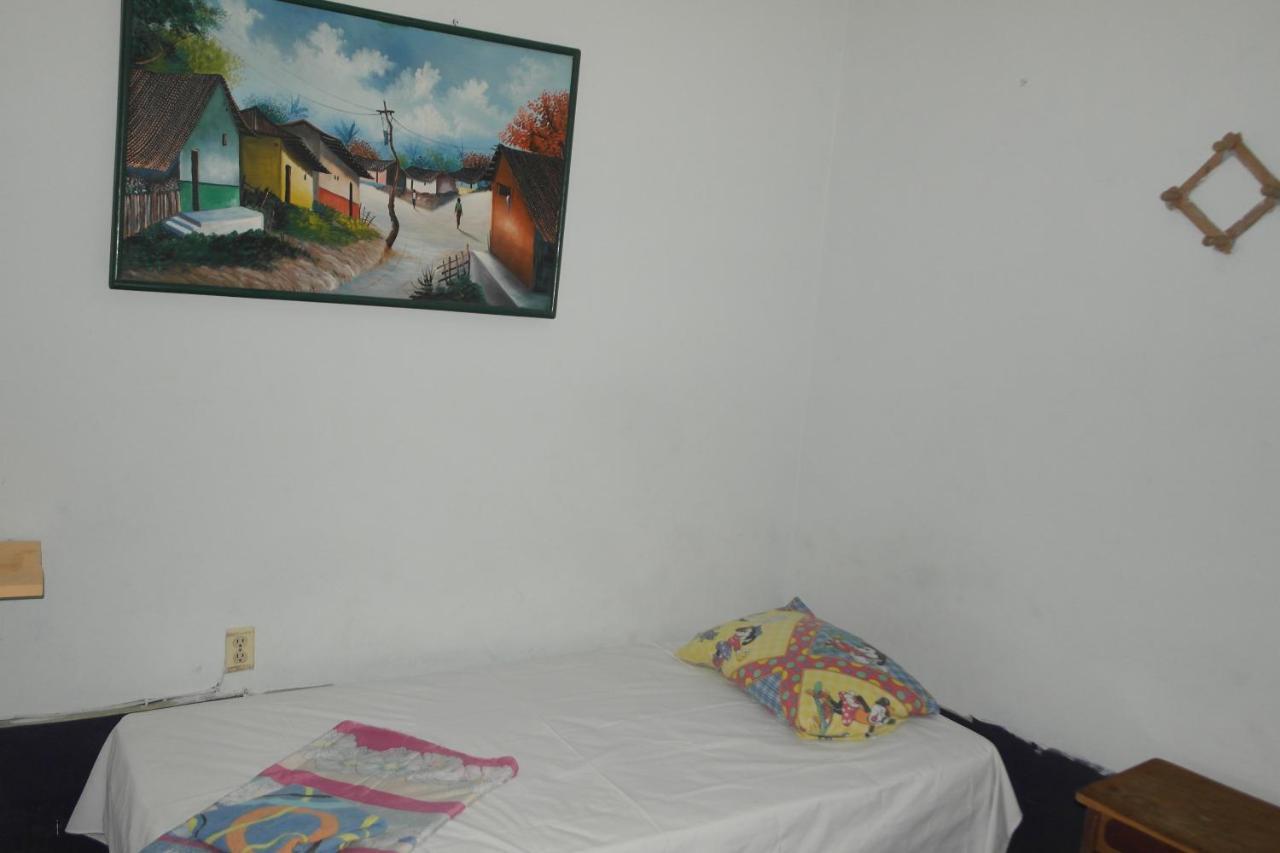 Hostal Nicaragua Guest House Манагуа Экстерьер фото