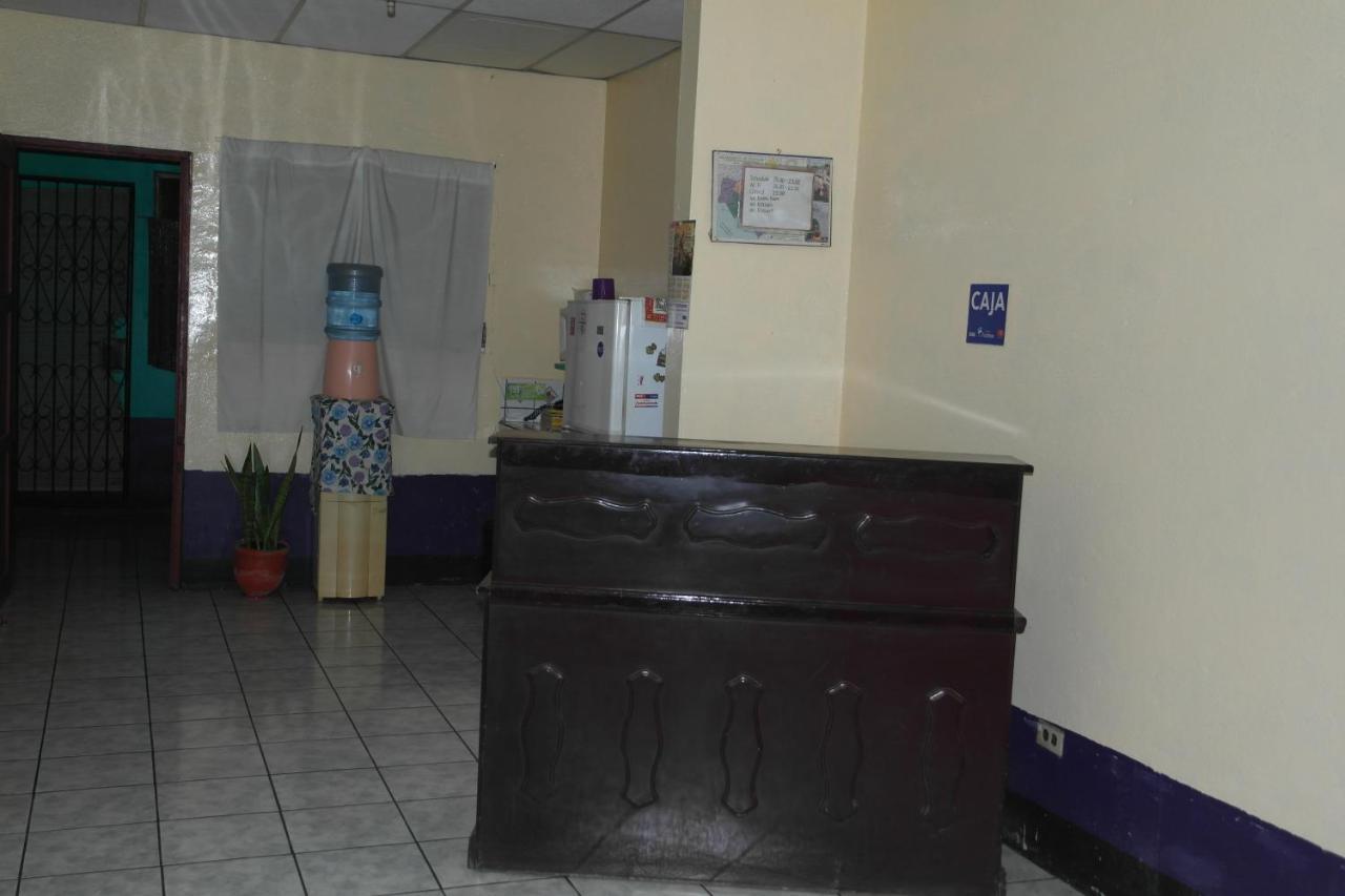 Hostal Nicaragua Guest House Манагуа Экстерьер фото